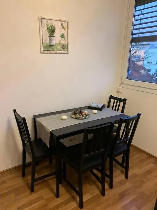 Charmante Wohnung In St. Peter. Graz Østrig